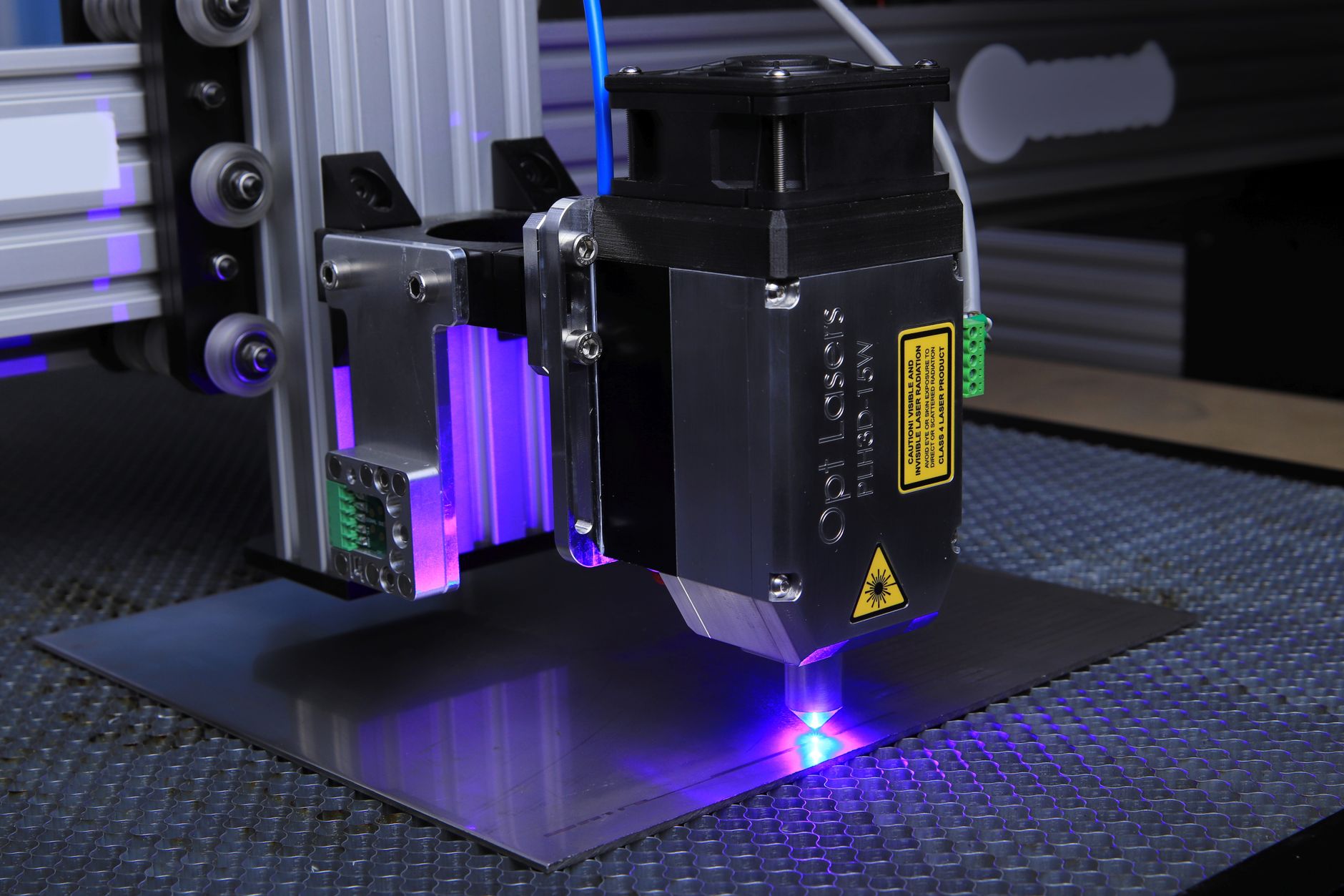 Acrylic Laser Cutting: The Best Material for Precision